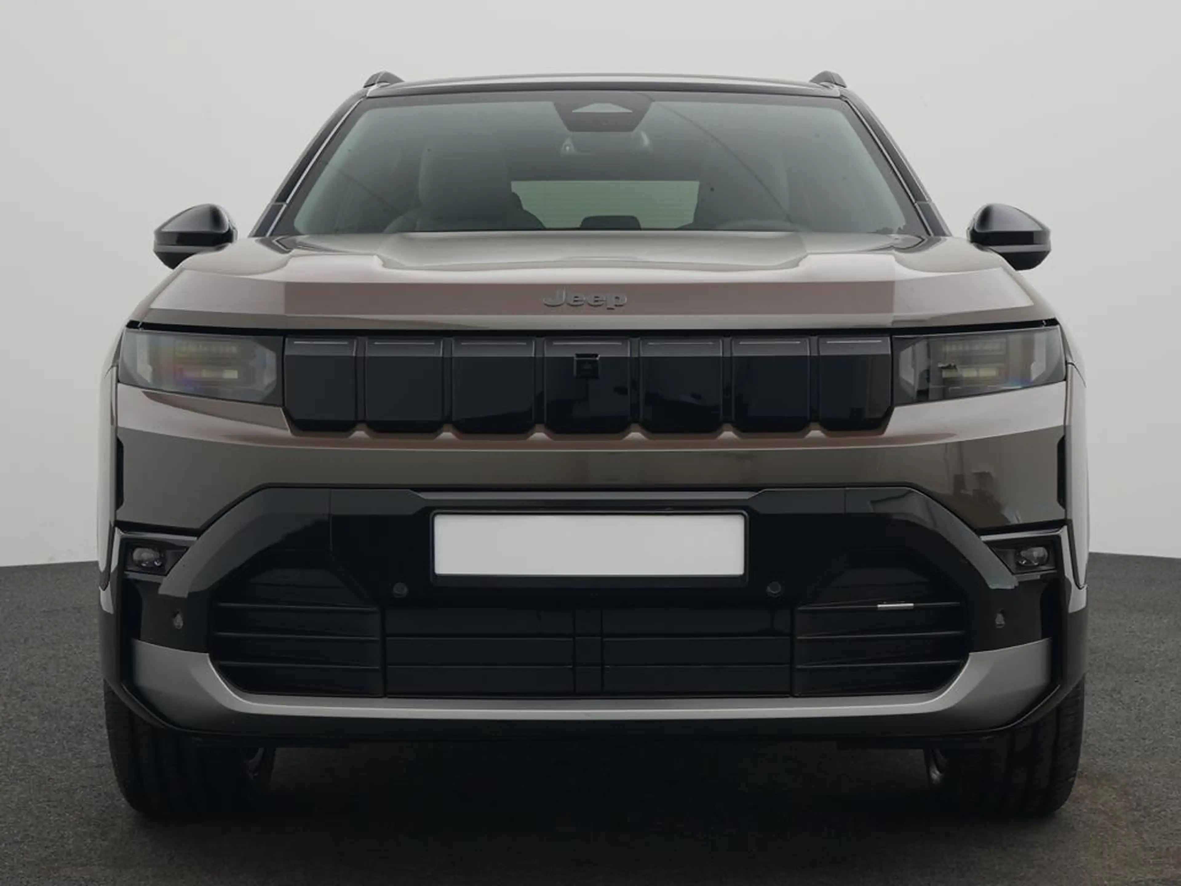 Jeep Compass Elektro Summit — photo 3