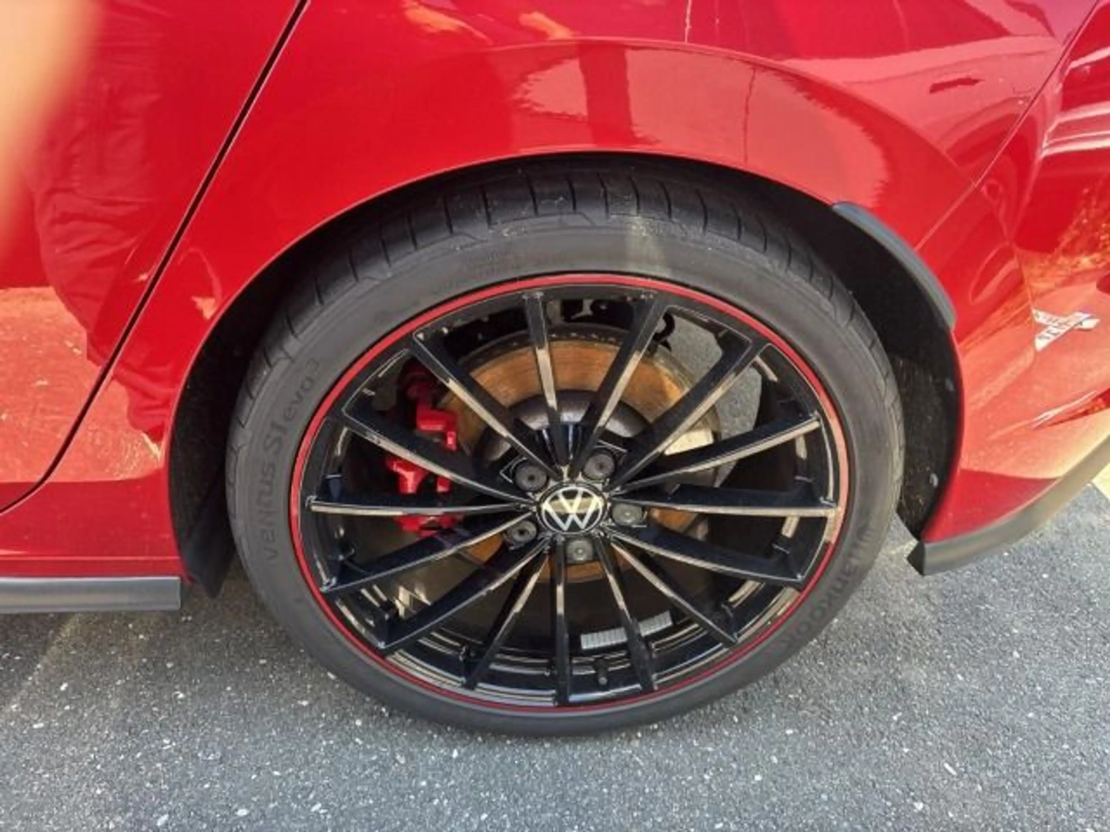 Volkswagen Golf GTI Clubsport Perf/Akrapovic/DCC/Matrix/h&k — photo 6