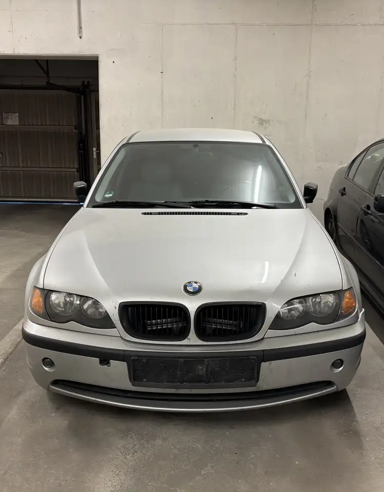 BMW 318