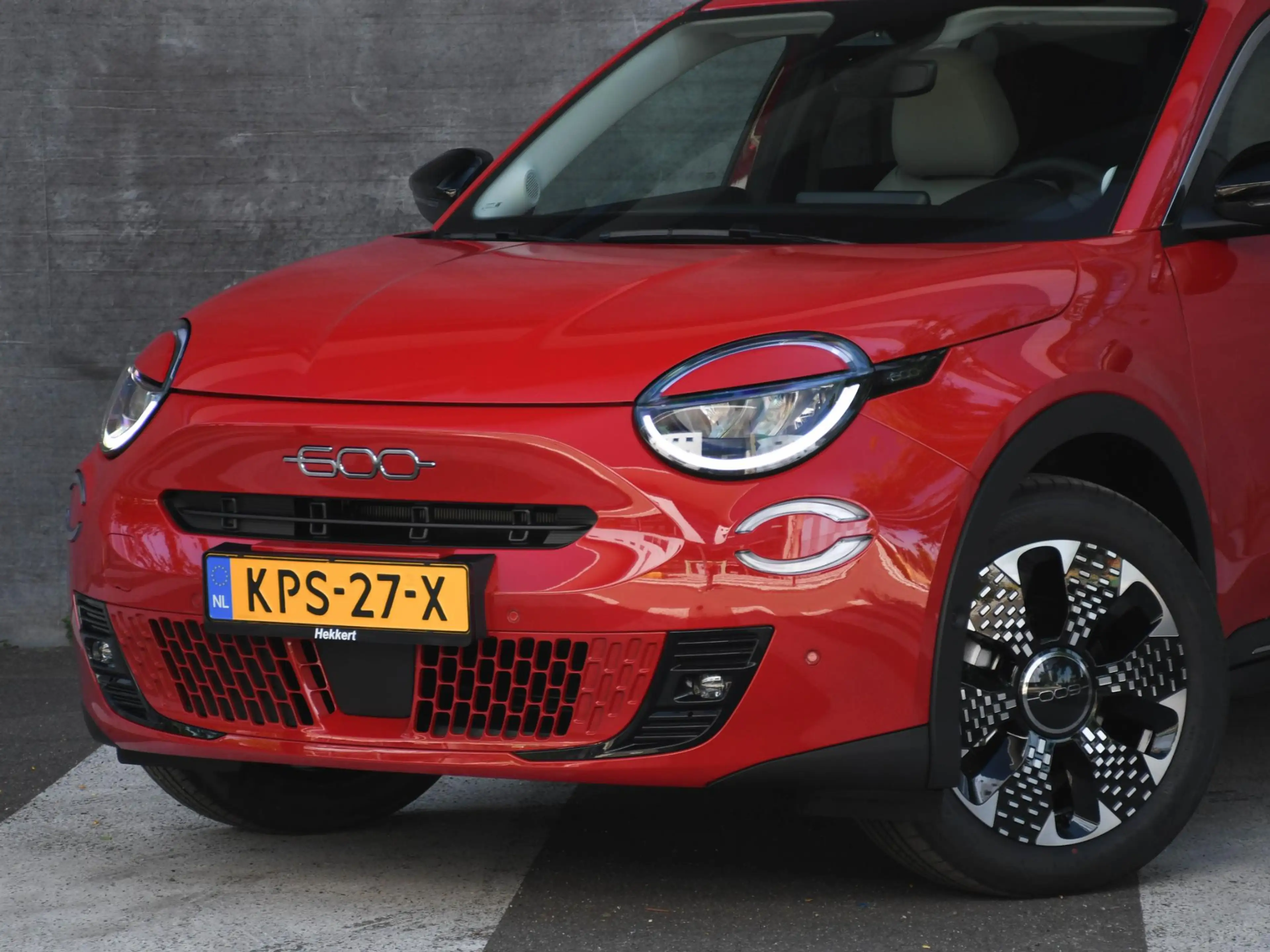 Fiat 600e La Prima 54kWh 156pk Automaat MASSAGE | LEDER | 18 — photo 2