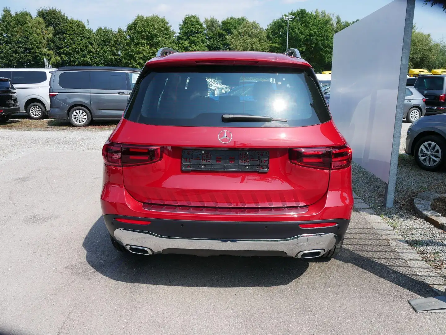 Mercedes-Benz GLB 200 PROGRESSIVE ADVANCED 7G-DCT ADVANCED*ACC*LED*PD... Rot - 2