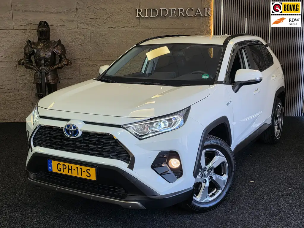 Toyota RAV 4 2021 из Европы — купить под ключ