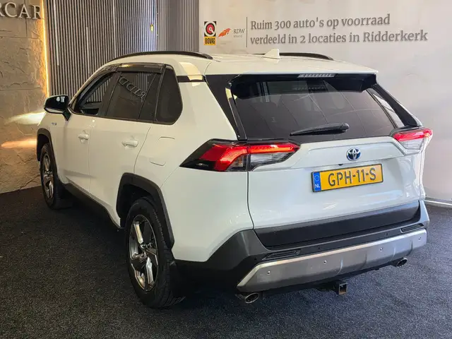 Toyota RAV4 view 11