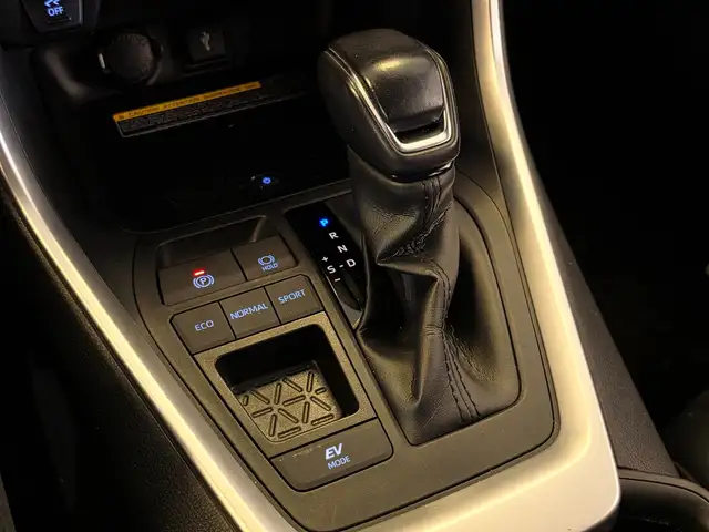Toyota RAV4 view 25