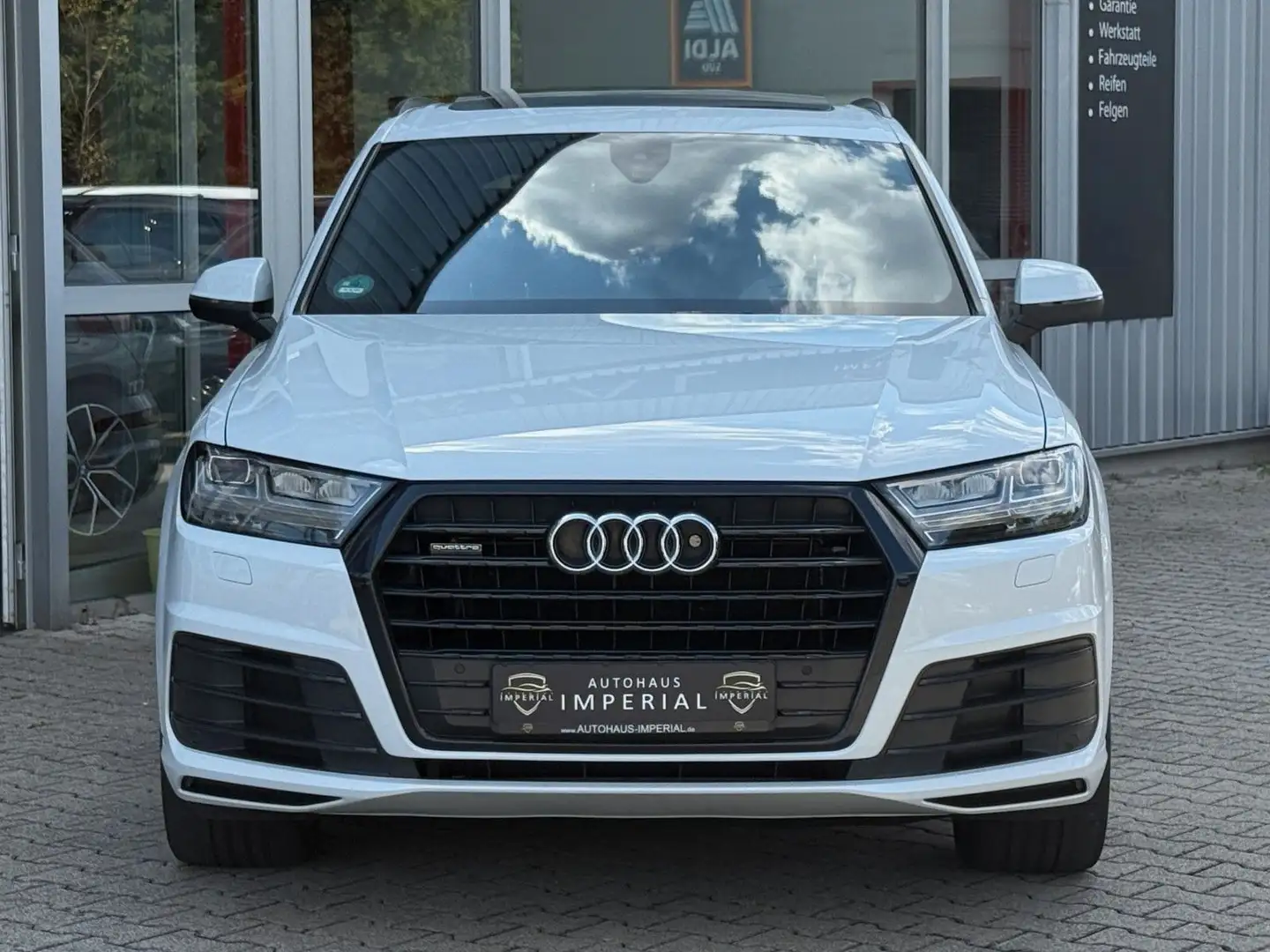 Audi Q7 3.0TDI quattr S LINE LEDER+PANO+HUD+LUFTFW+21 Weiß - 2