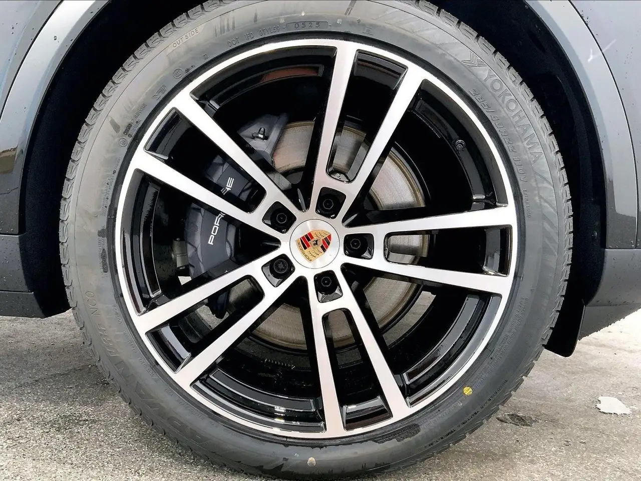 Porsche Cayenne снимка Porsche Cayenne