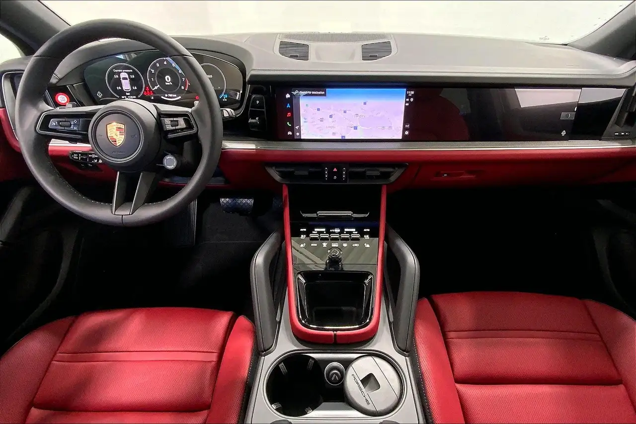 Porsche Cayenne снимка Porsche Cayenne