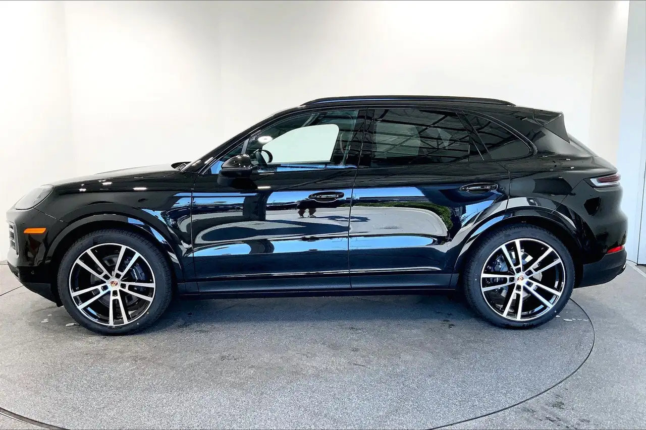 Porsche Cayenne снимка Porsche Cayenne