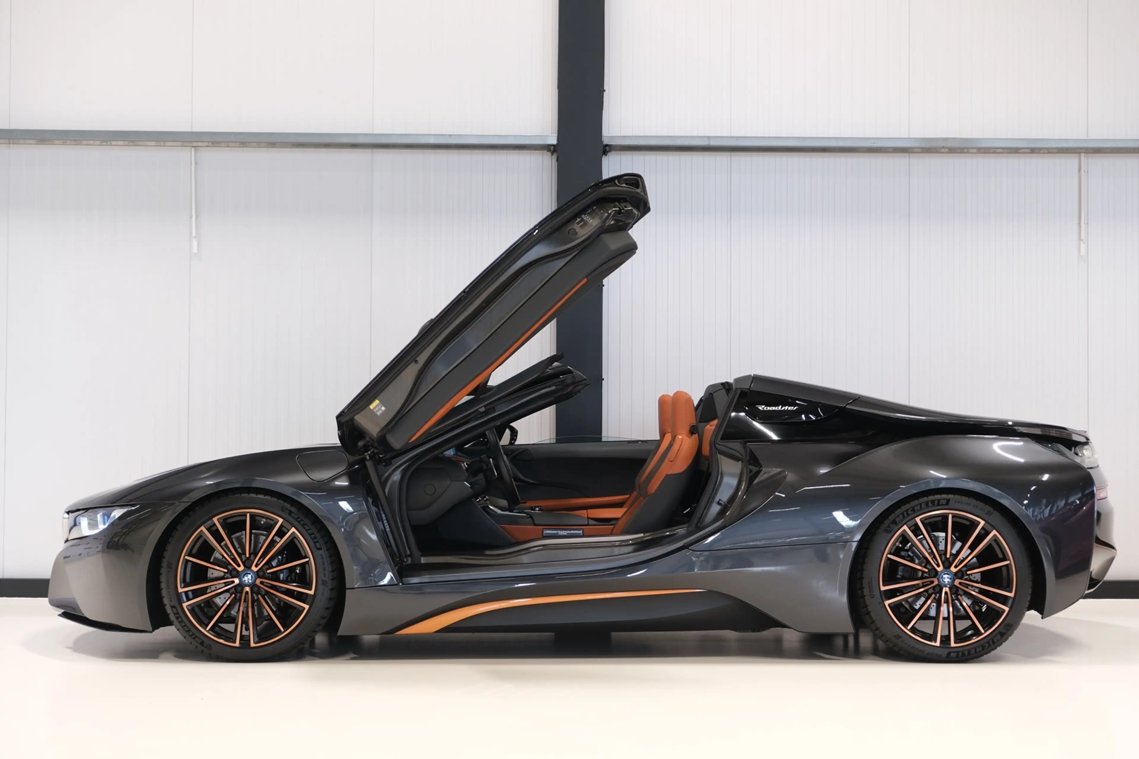 BMW i8 i8 Roadster Ultimate Sophisto Edition — photo 8