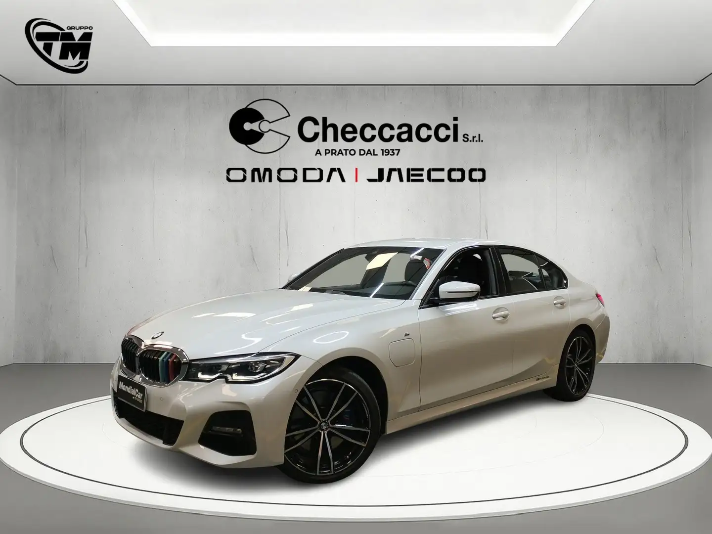 BMW 330 e Serie 3 G20 2019 Berlina Msport auto Bianco - 1