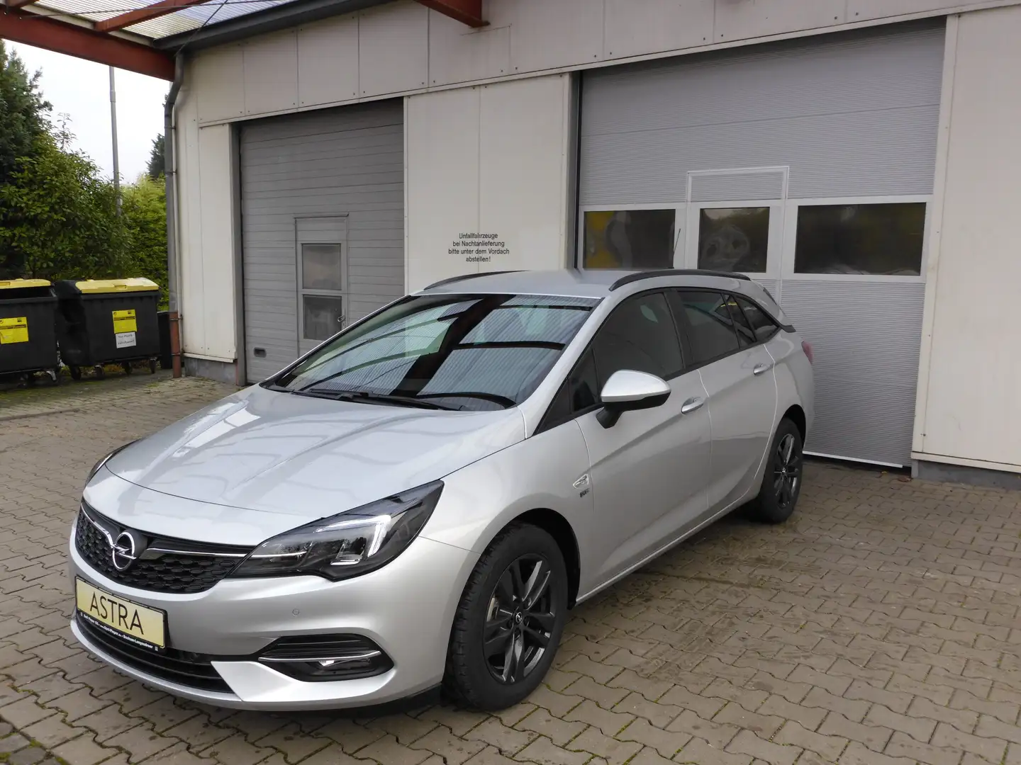 Opel Astra 1.5 D Start/Stop Sports Tourer Automatik 120 Jahre Silber - 2