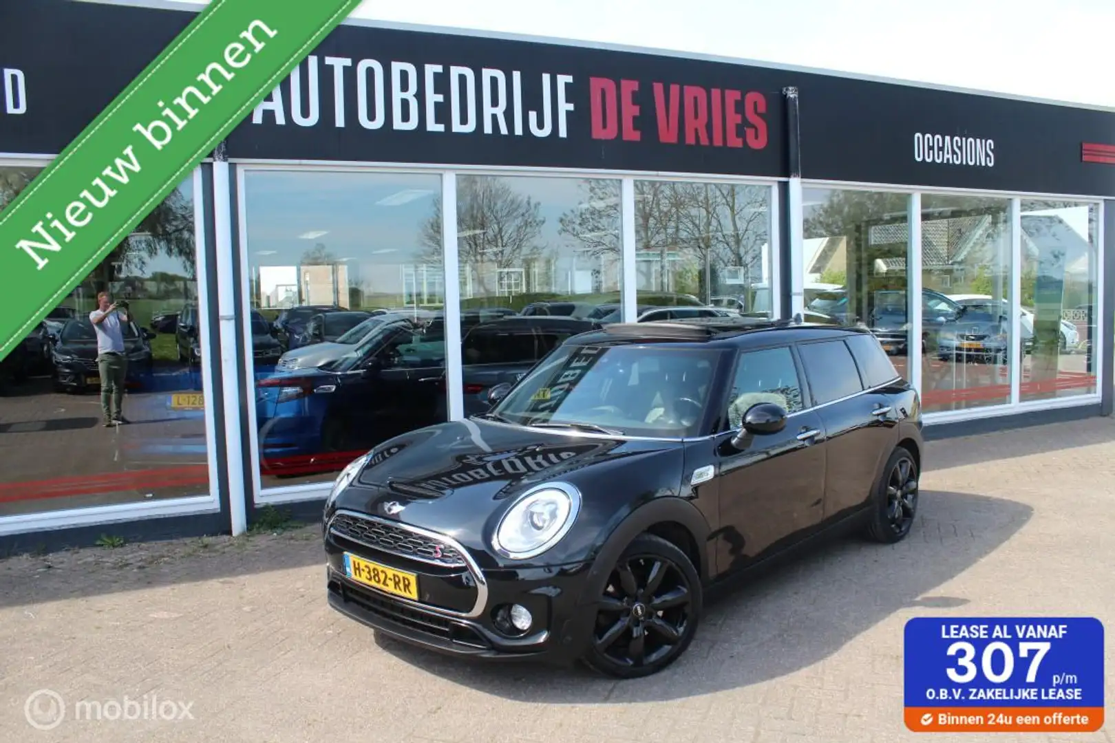 MINI Cooper S Clubman 2.0 ALL4 Full Options ACC/Pano/Leder/Apple-Carplay Černá - 1