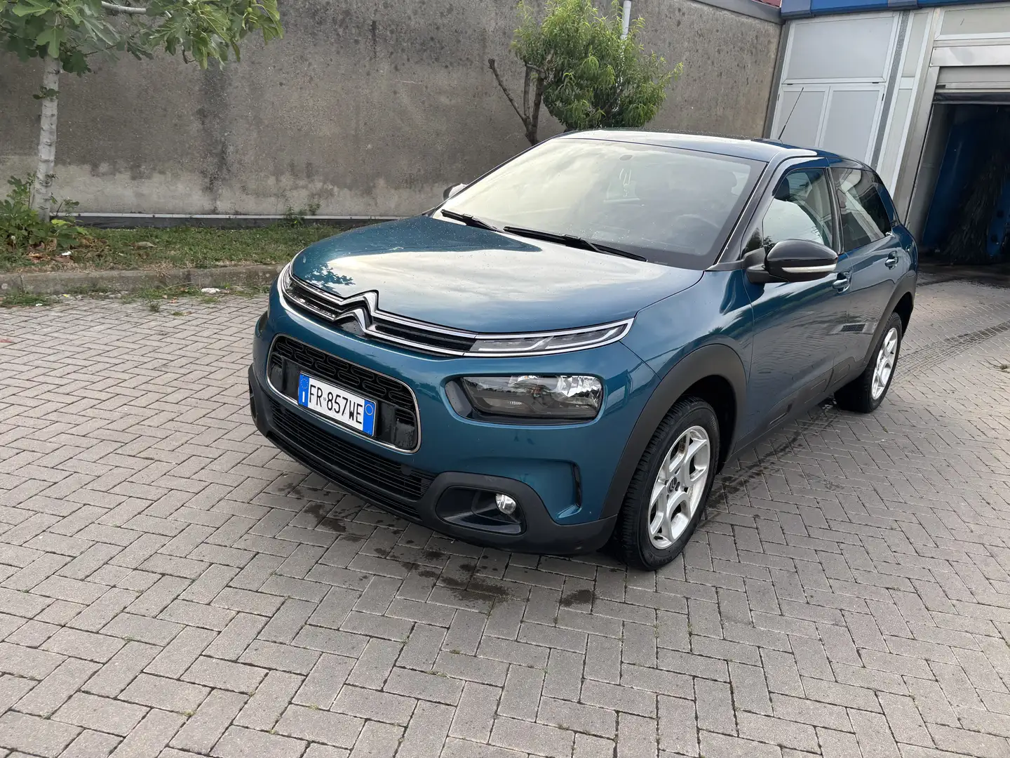 Citroen C4 Cactus blue hdi - 1