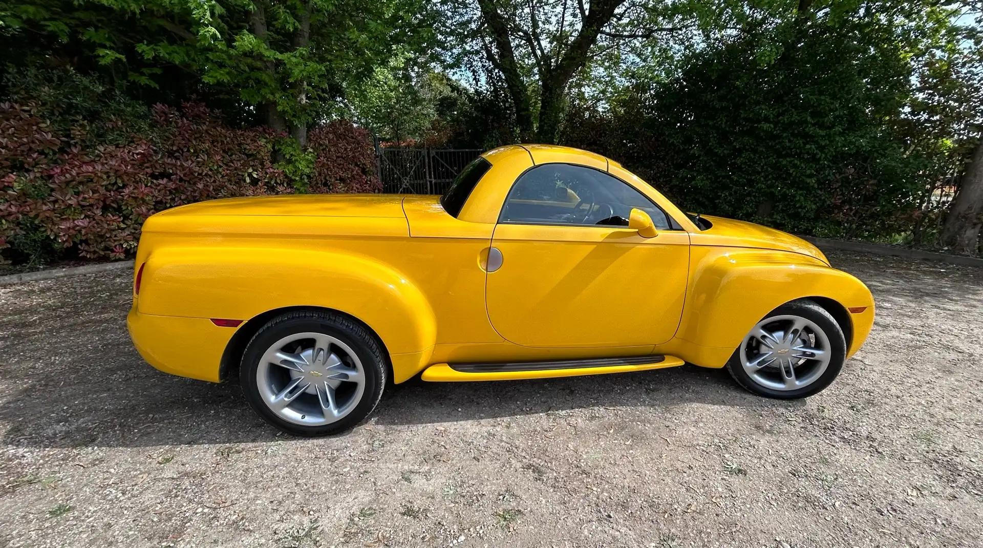 Chevrolet SSR 5300 v8 - 1