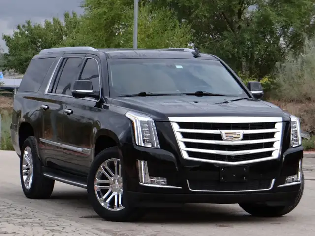 Cadillac Escalade ESV 6.2L V8 Base