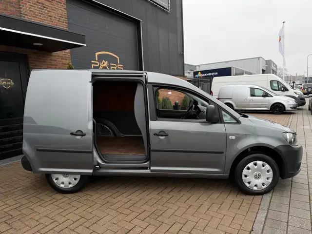 Volkswagen Caddy view 7