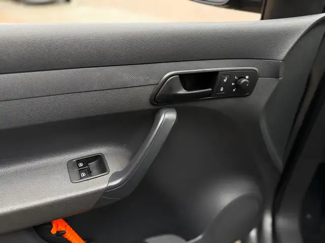 Volkswagen Caddy view 15