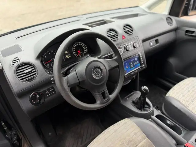 Volkswagen Caddy view 17