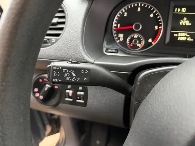 Volkswagen Caddy view 16