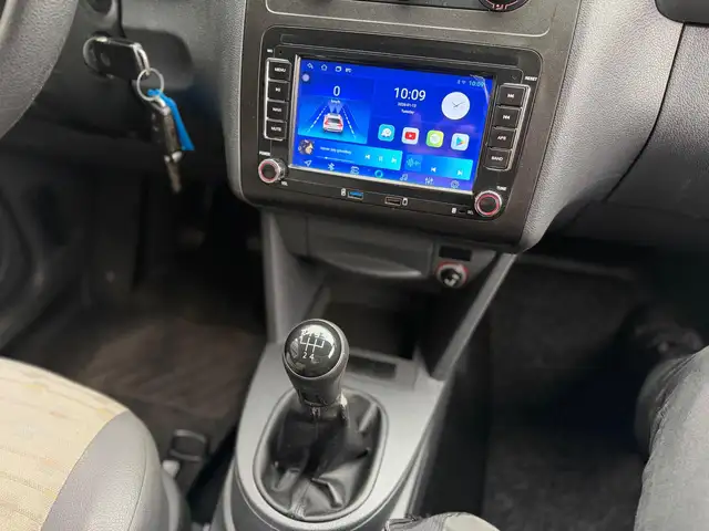 Volkswagen Caddy view 20
