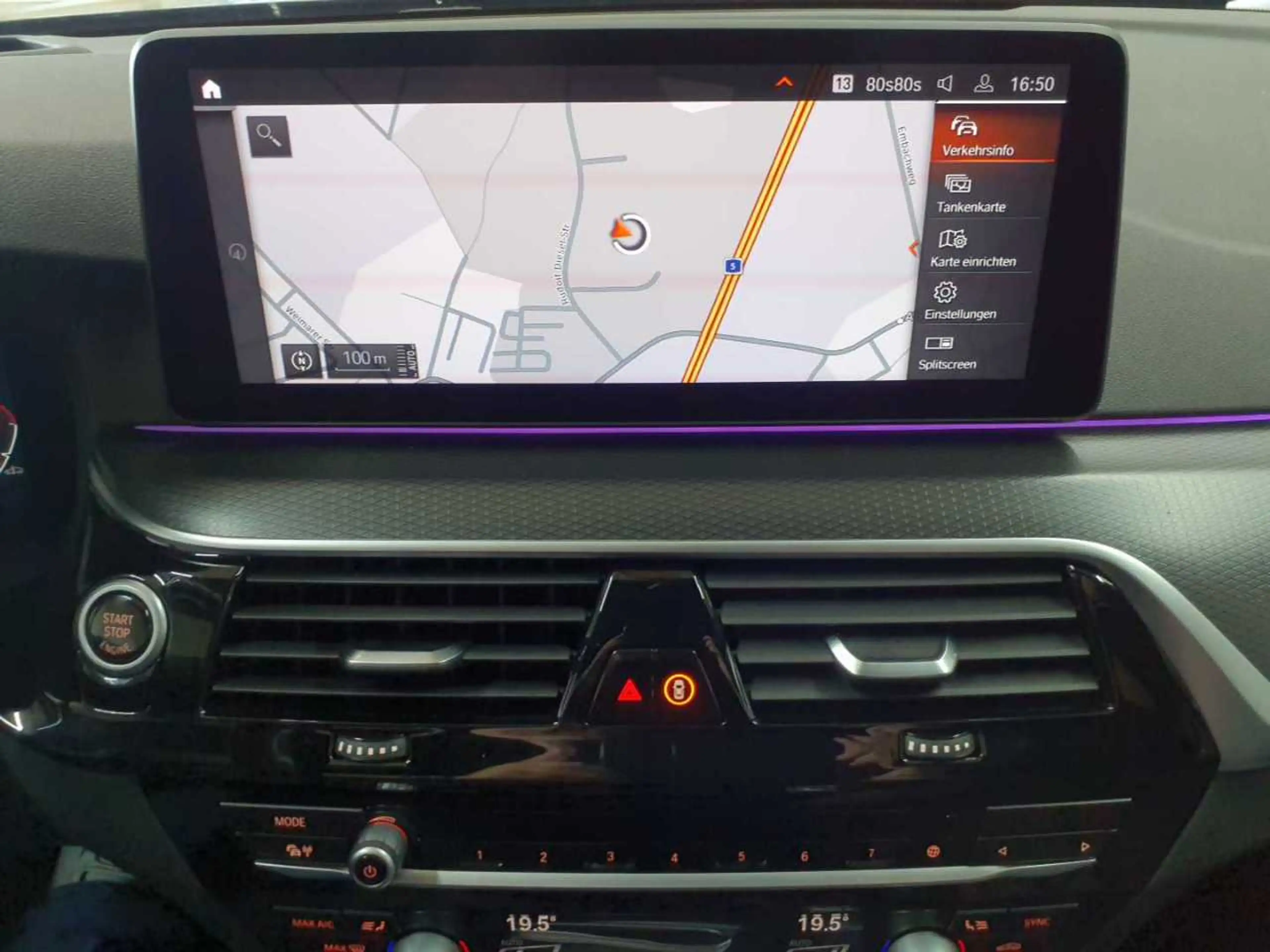 BMW 540 540d xDrive Touring Aut. M Sport  HuD AHK — photo 12