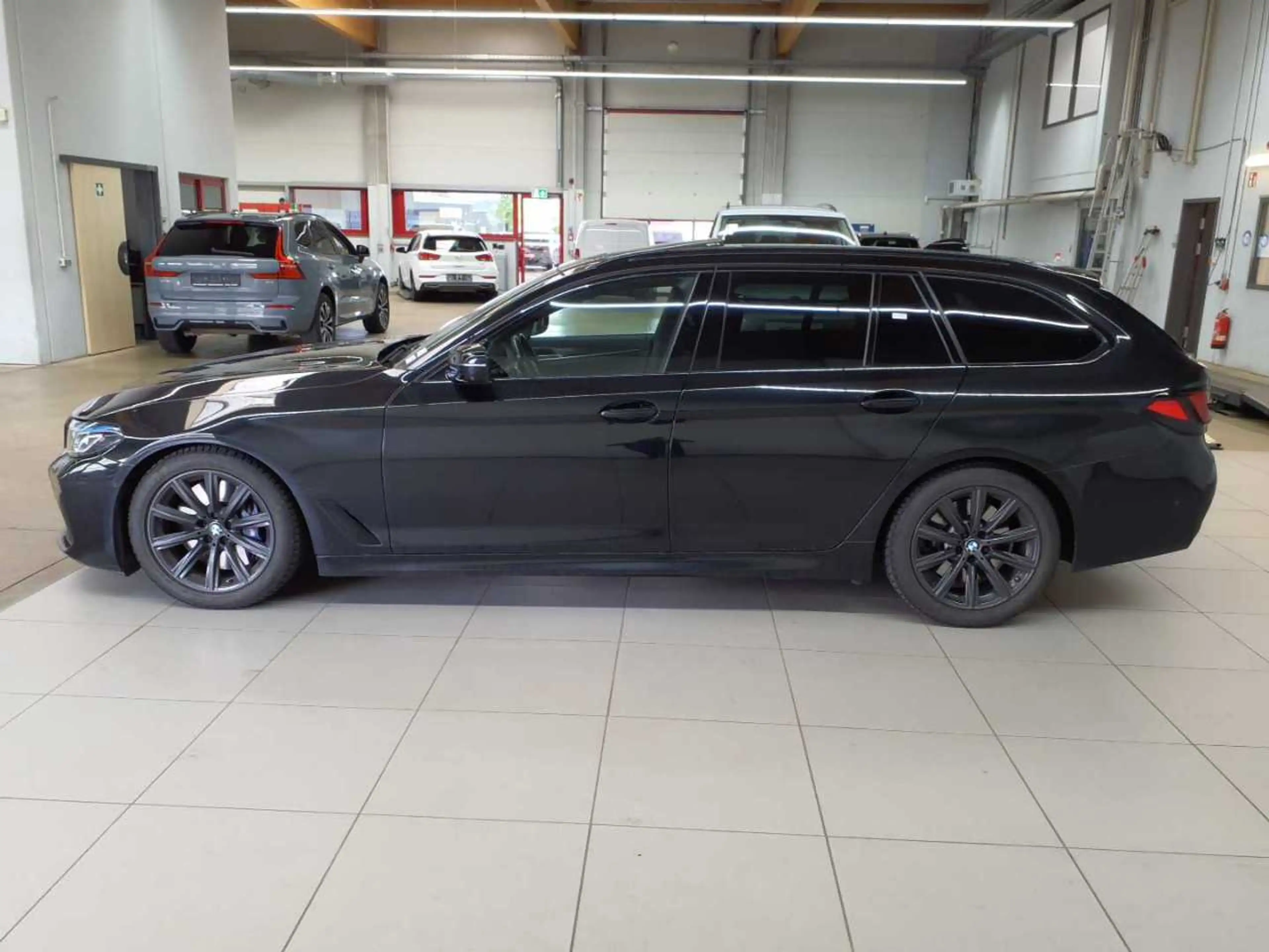 BMW 540 540d xDrive Touring Aut. M Sport  HuD AHK — photo 6