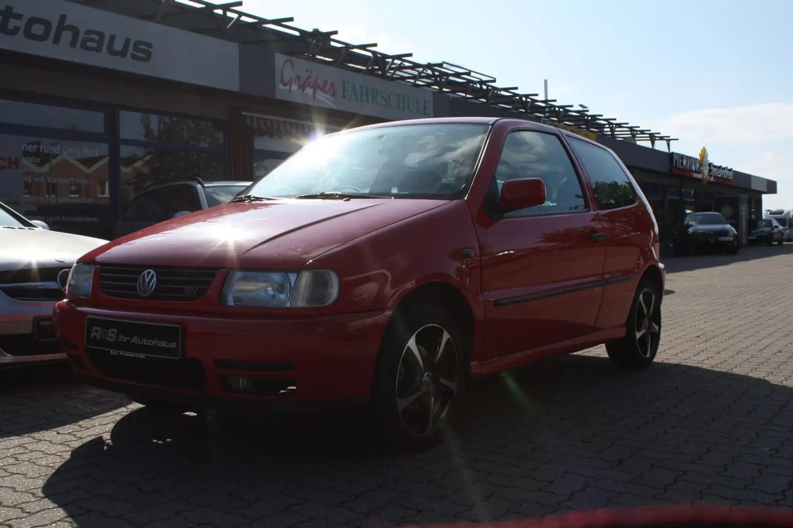 Volkswagen Polo 1.4 16V Rot - 1