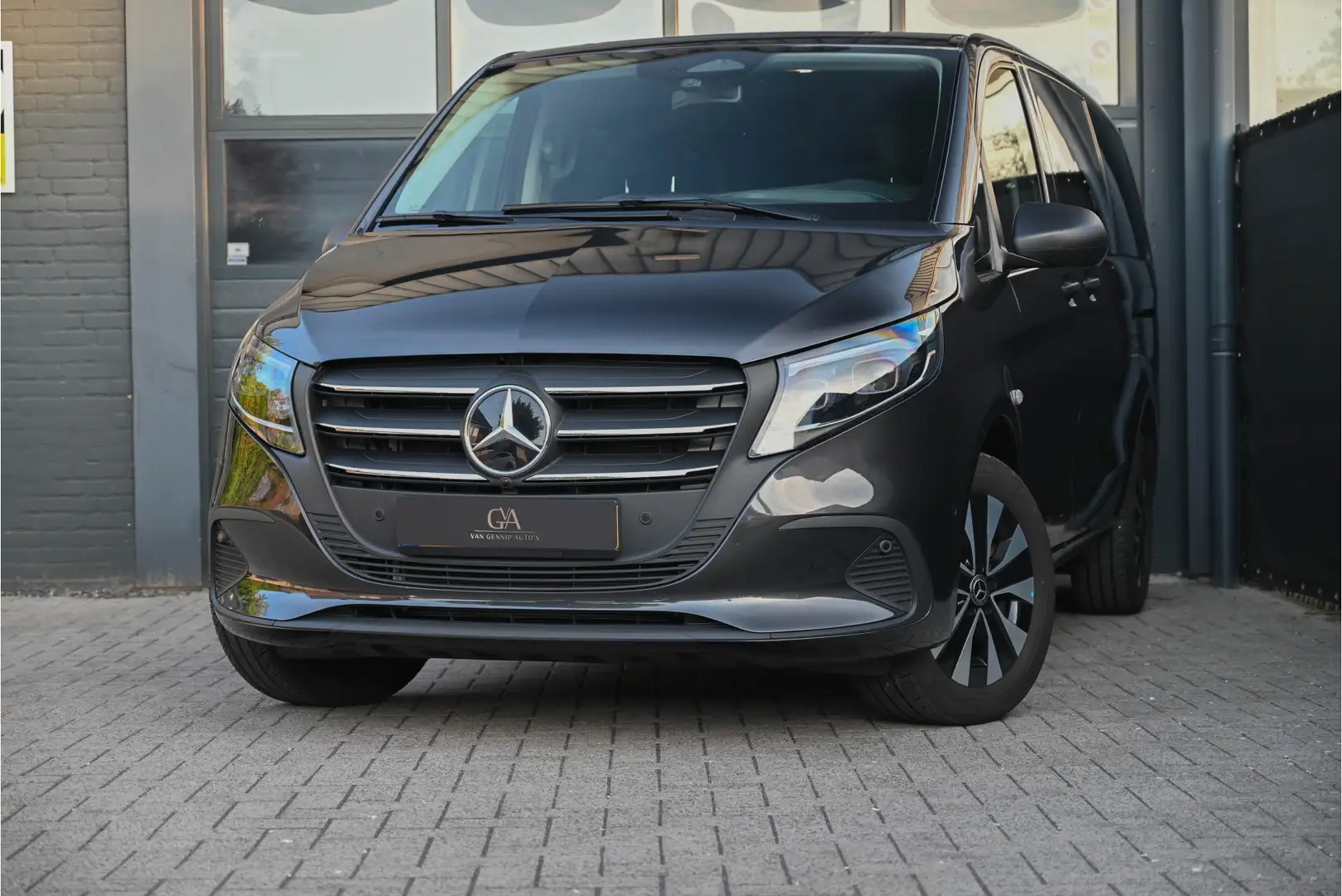 Mercedes-Benz Vito 124 CDI Mixto BPM VRIJ Select L2 4x4, stand-kachel Gris - 1