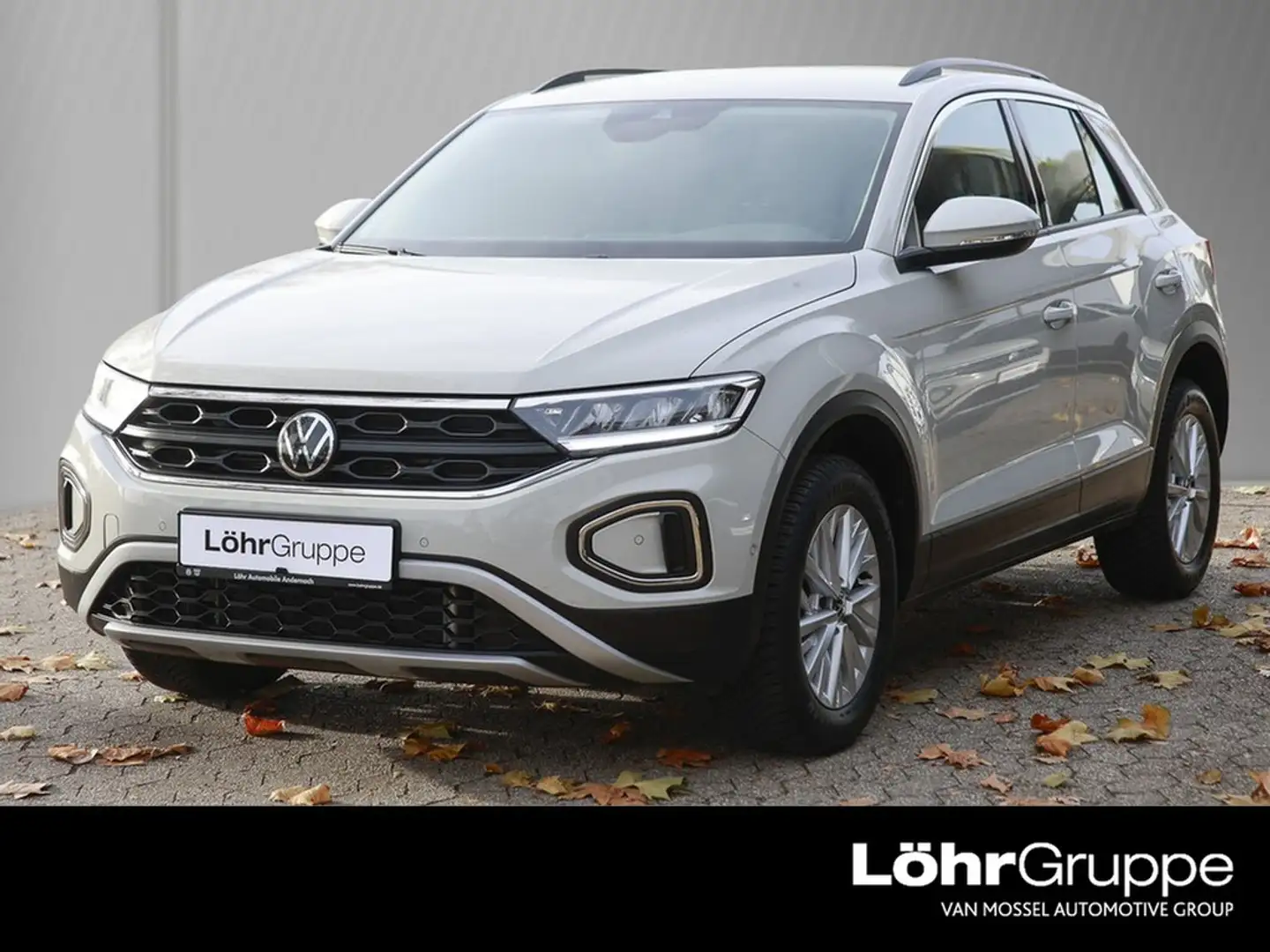 Volkswagen T-Roc 1.5 TSI DSG Life Grau - 1