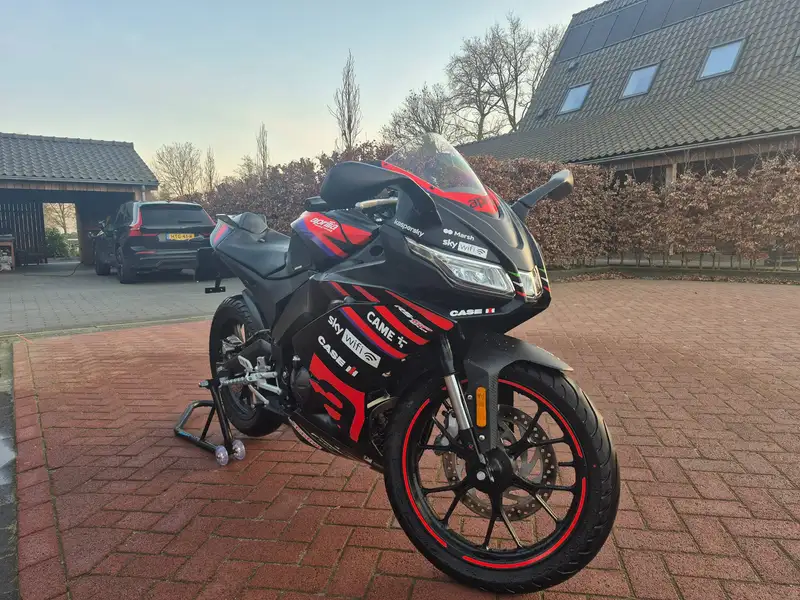 Aprilia RS 125 - foto 7