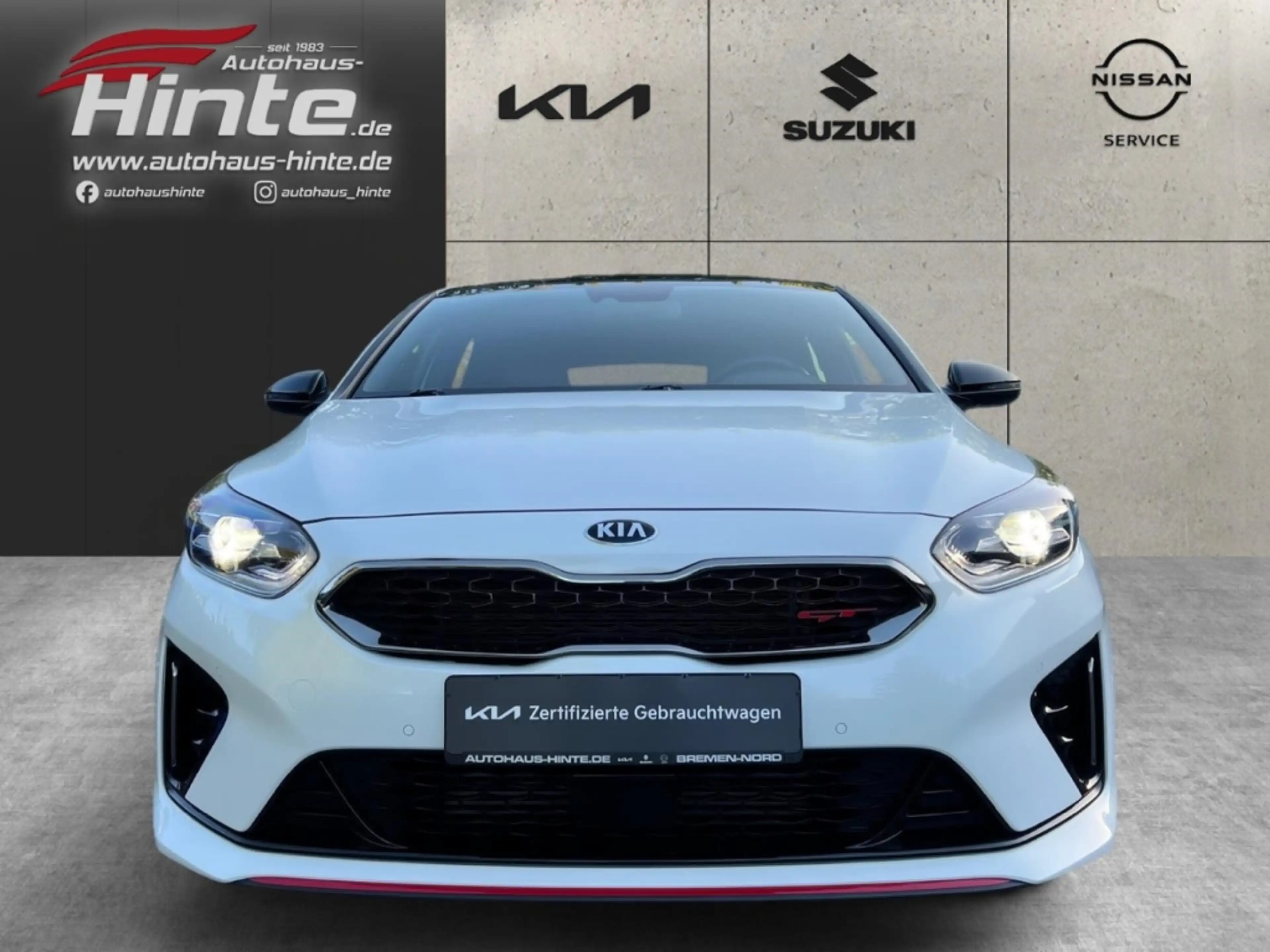 Kia ProCeed / pro_cee'd GT 1.6T SPORTAUSPUFF PANORAMA NAVIGATION — photo 2