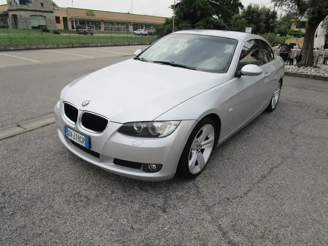 BMW 320 Serie 3 E93 Cabrio 320i Benzina 170cv