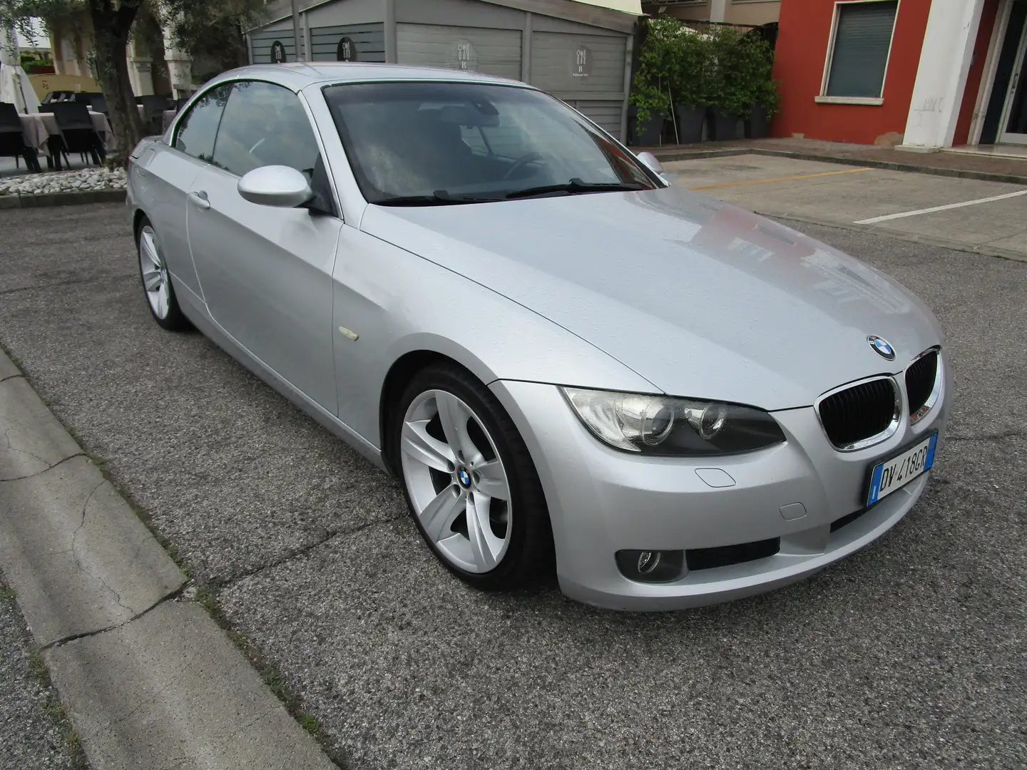 BMW 320 Serie 3 E93 Cabrio 320i Benzina 170cv Silber - 2