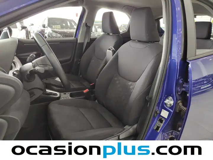 Toyota Yaris 1.5 Active Plus 2026, foto 10