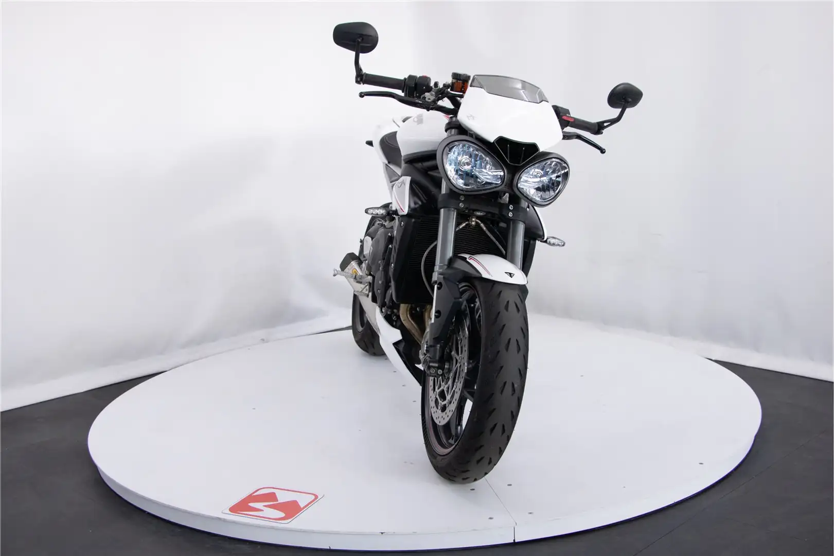 Triumph Street Triple RS - 2