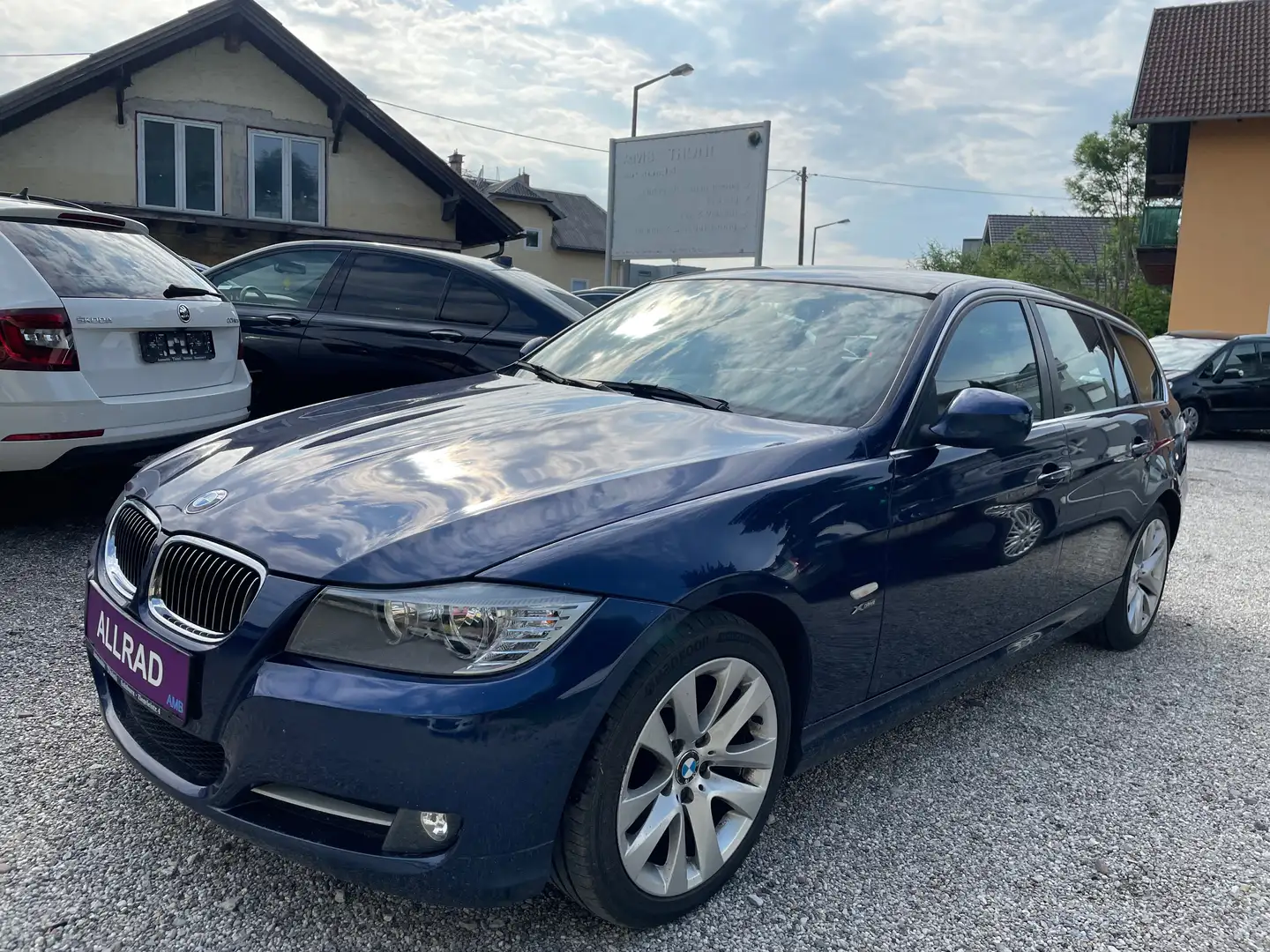 BMW 320 320d xDrive Touring, *Allrad, Leder,...* Bleu - 1