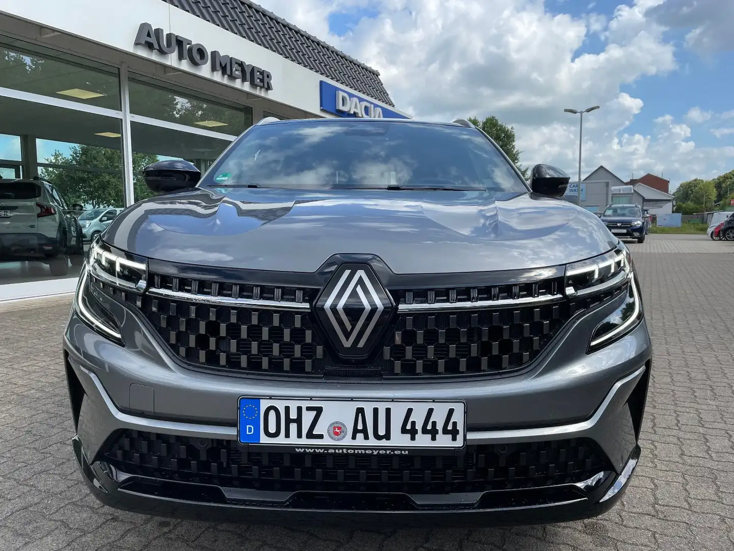 Renault Austral Iconic Full-Hybrid 200 Matrix-LED AHK Grijs - 2
