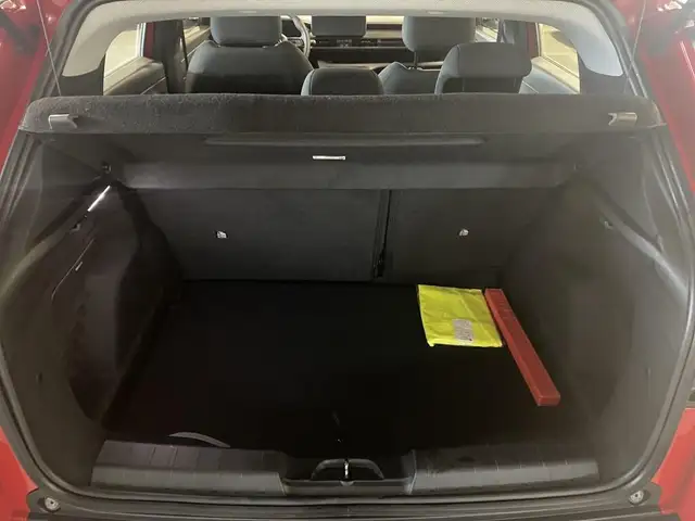 Jeep Avenger view 9