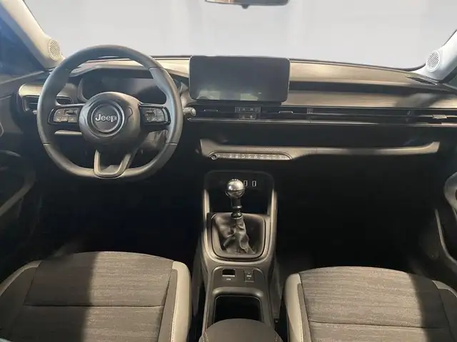 Jeep Avenger view 6