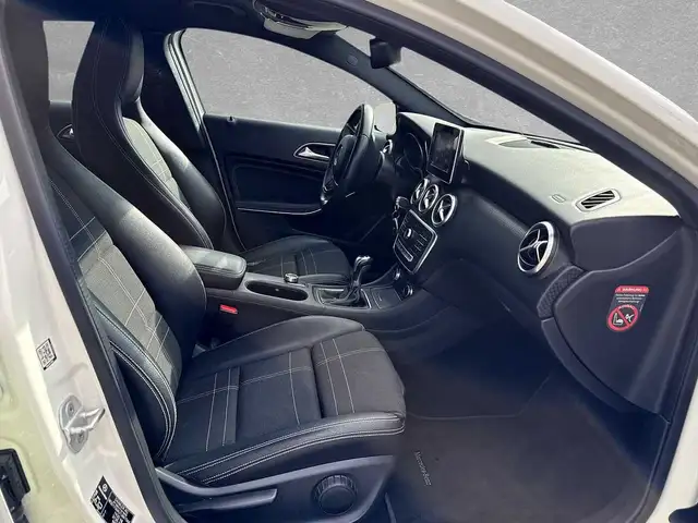 Mercedes-Benz A-Class view 3