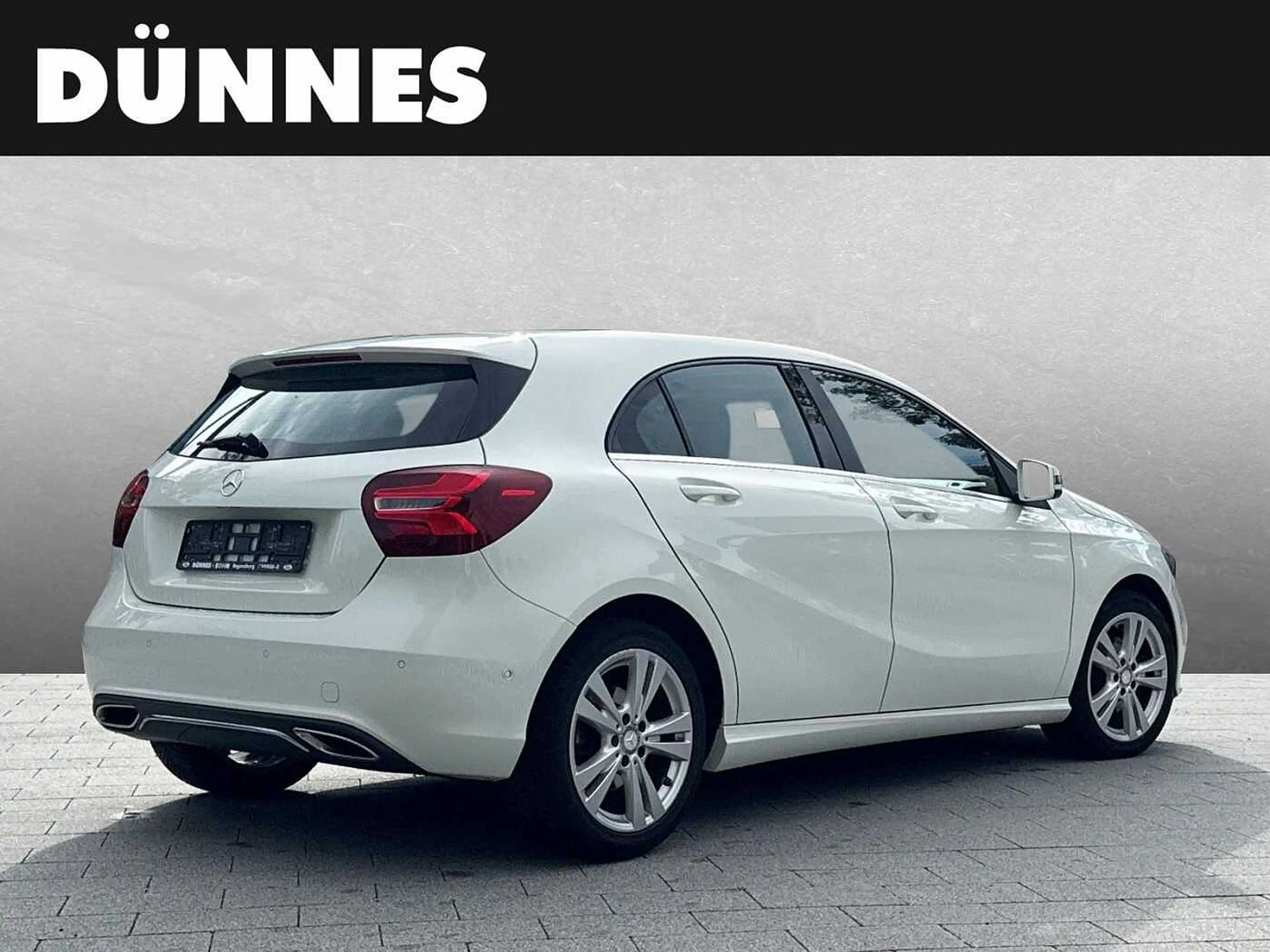 Mercedes-Benz A 180 Urban — photo 2