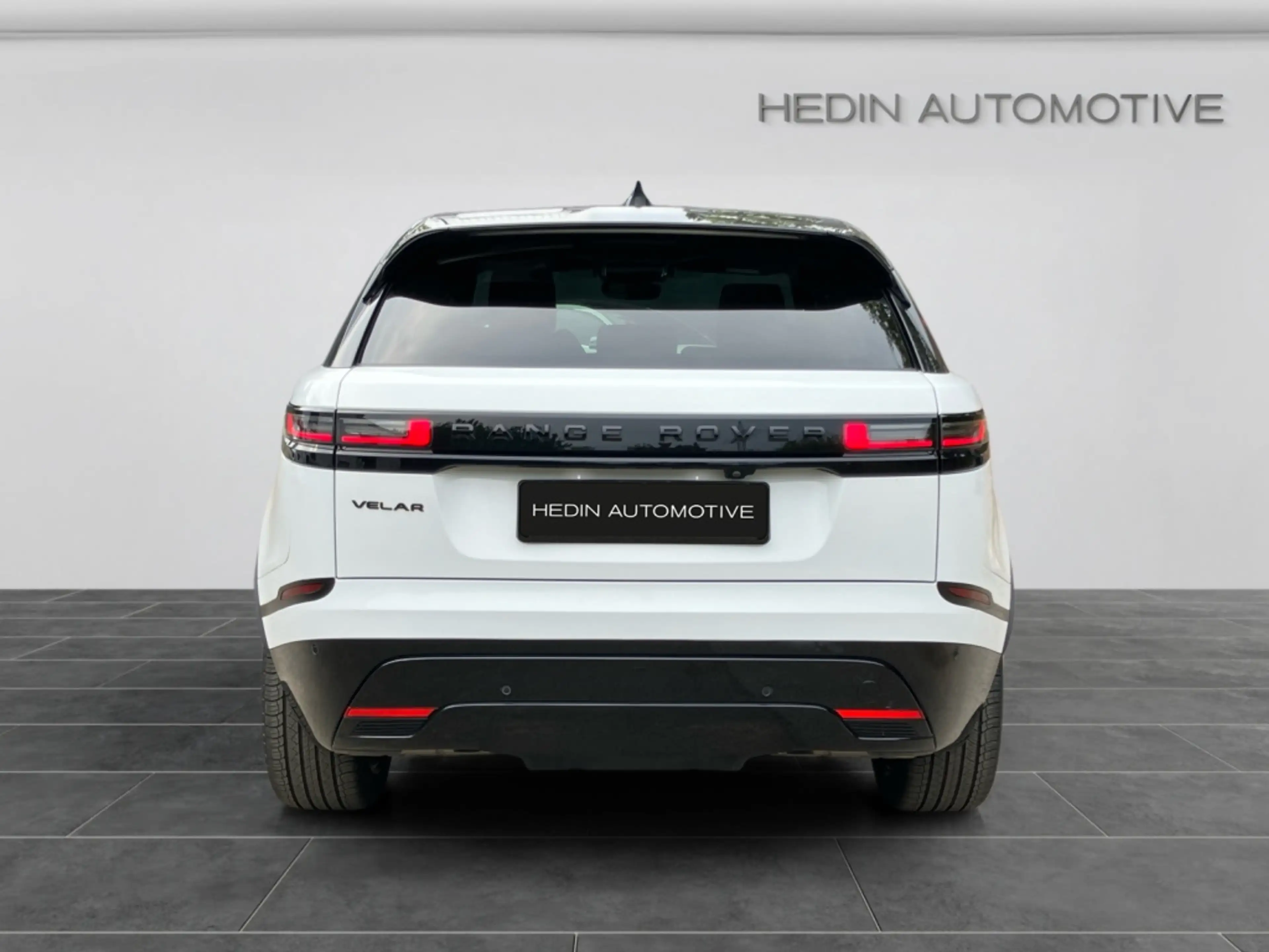 Land Rover Range Rover Velar P400 Dynamic HSE LED|PANO|ACC — photo 5
