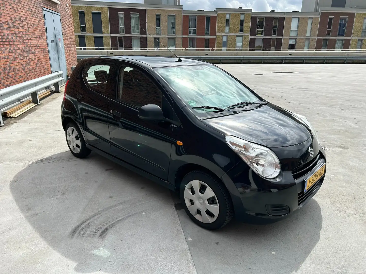 Suzuki Alto Alto 1.0 Comfort Plus Zwart - 2