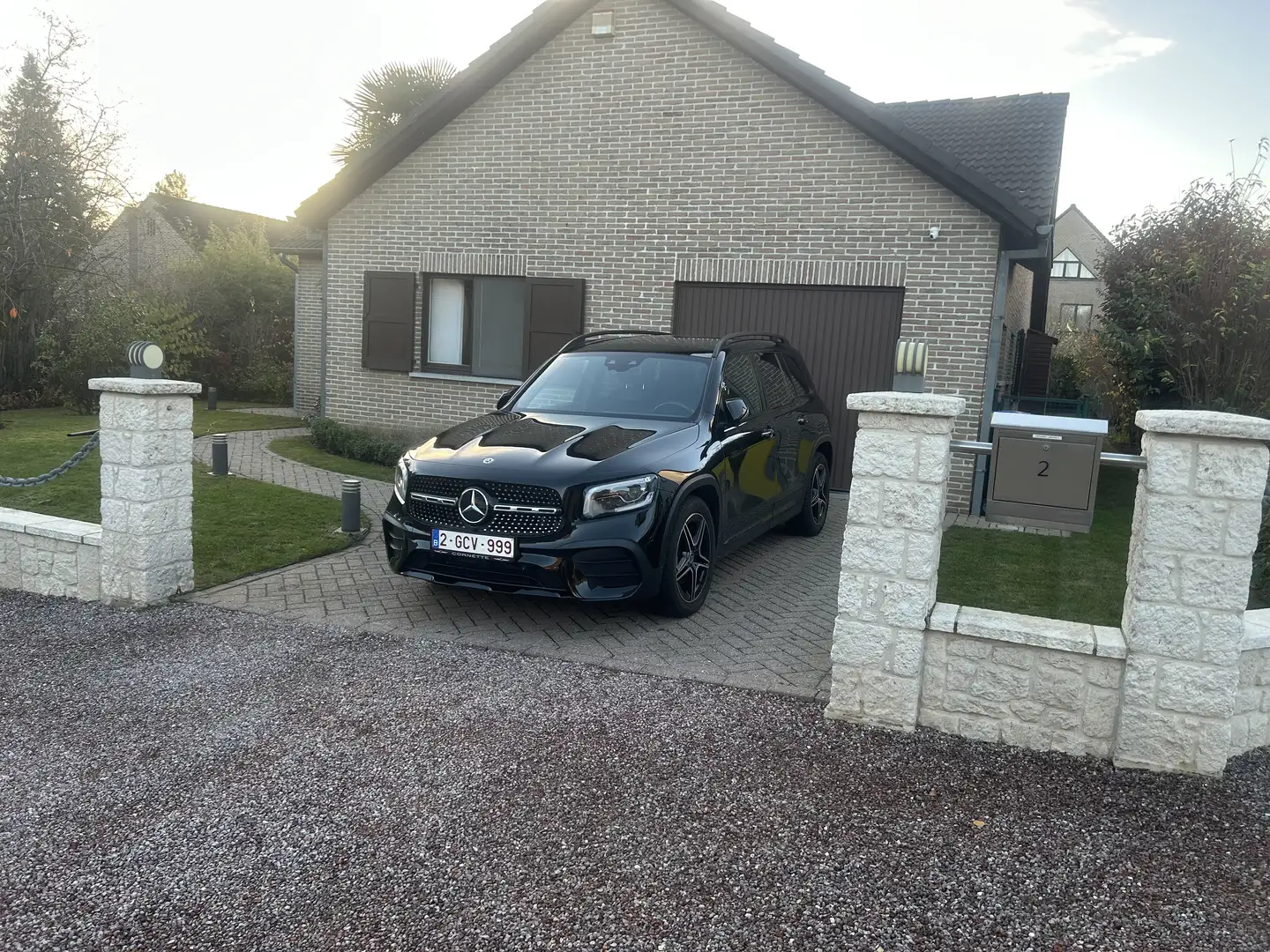 Mercedes-Benz GLB 200 Mercedes Glb, 200 AMG Black Knight - 2