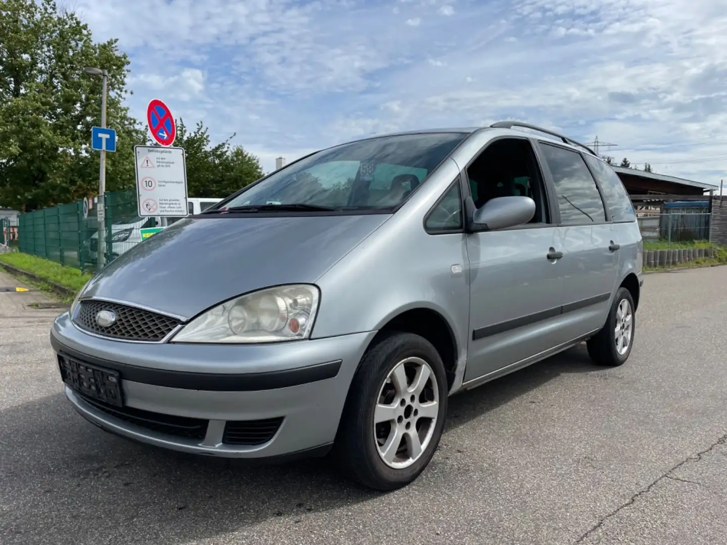 Ford Galaxy Viva 7- Sitzer Silber - 1