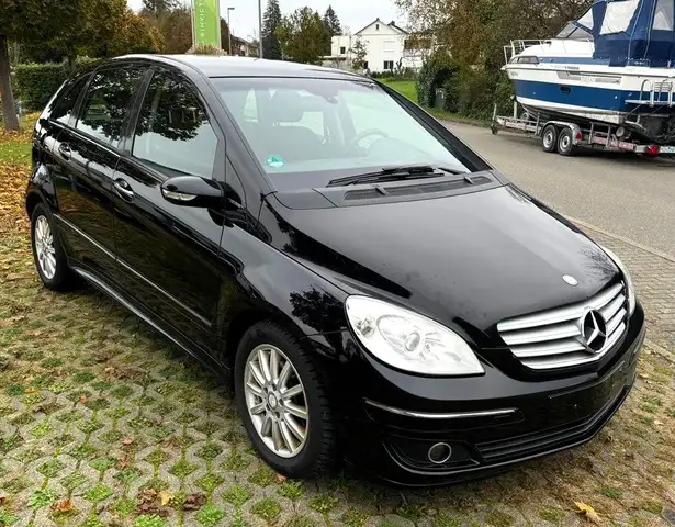 Mercedes-Benz B 180 B 180 CDI
