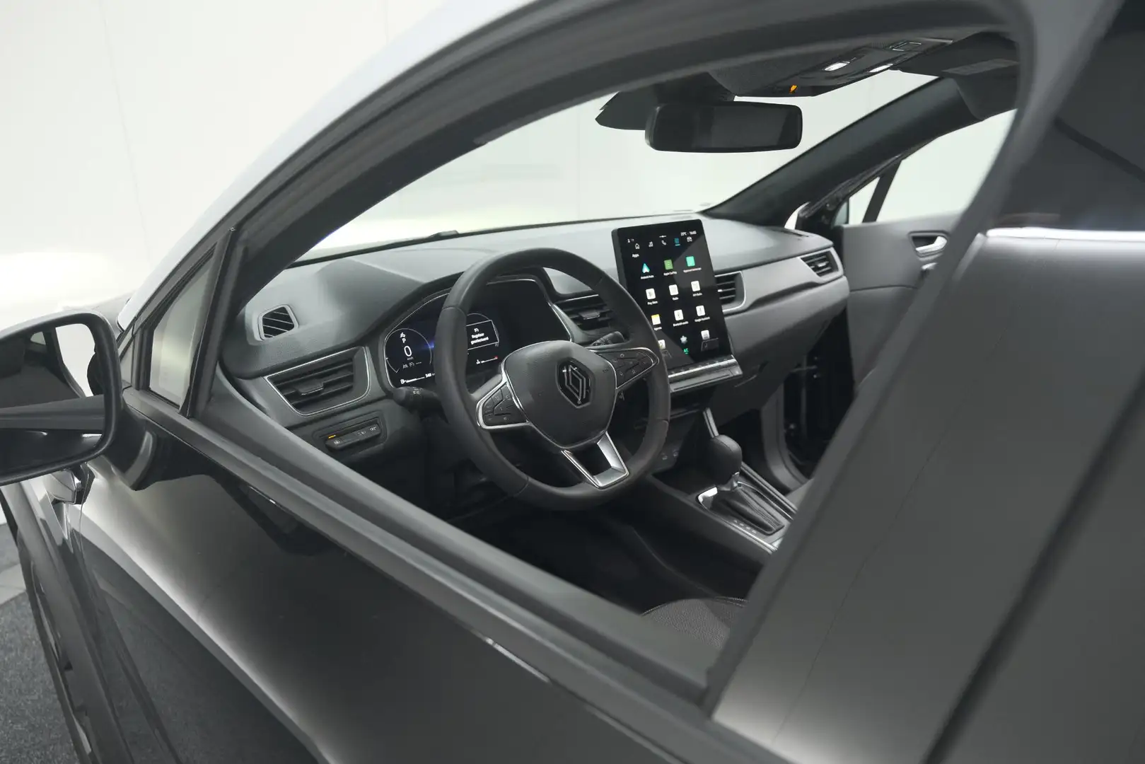 Renault Captur Mild Hybrid 160 EDC Techno | Camera | Navigatie | Grijs - 2
