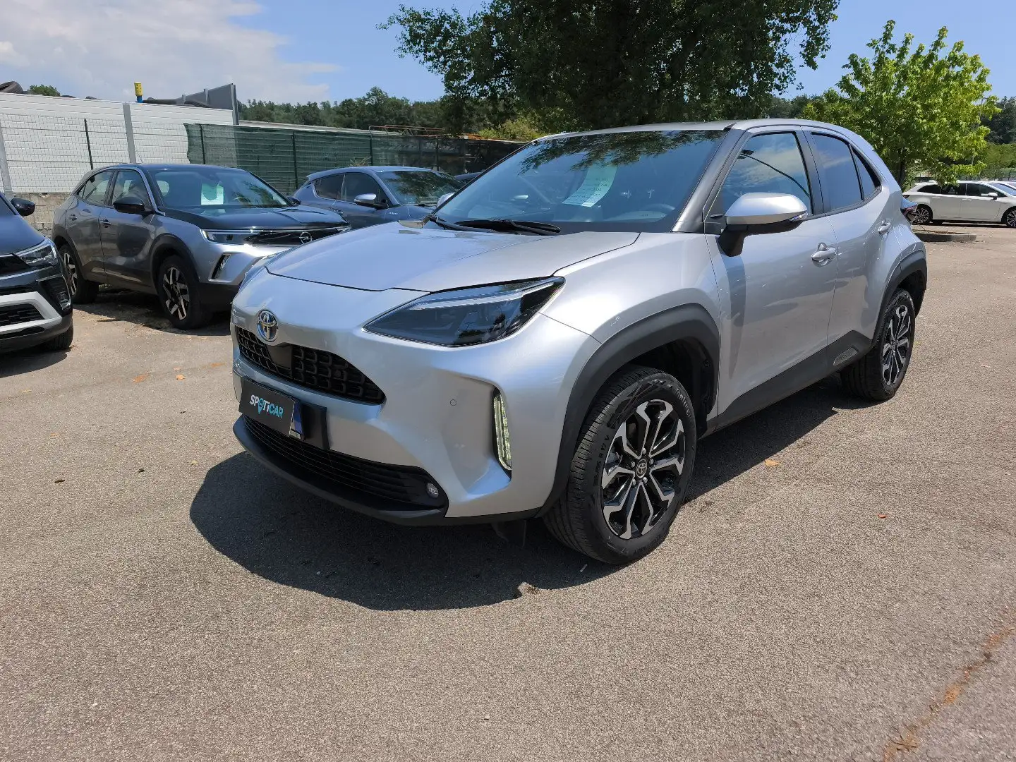 Toyota Yaris Cross 1.5 Hybrid 115 CV 5p. E-CVT Trend Argento - 2