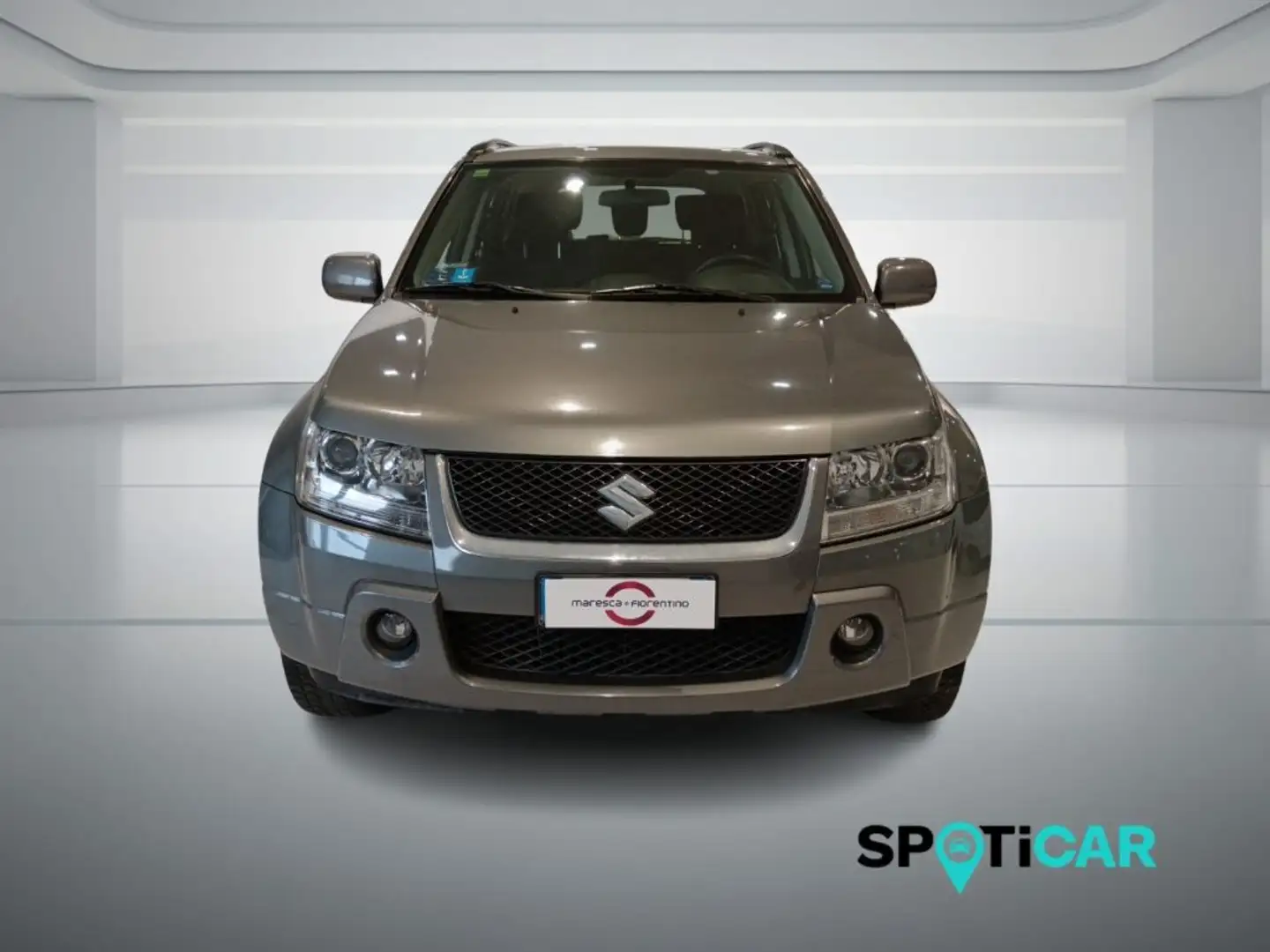 Suzuki Grand Vitara 1.9 DDiS 5 porte Argento - 2