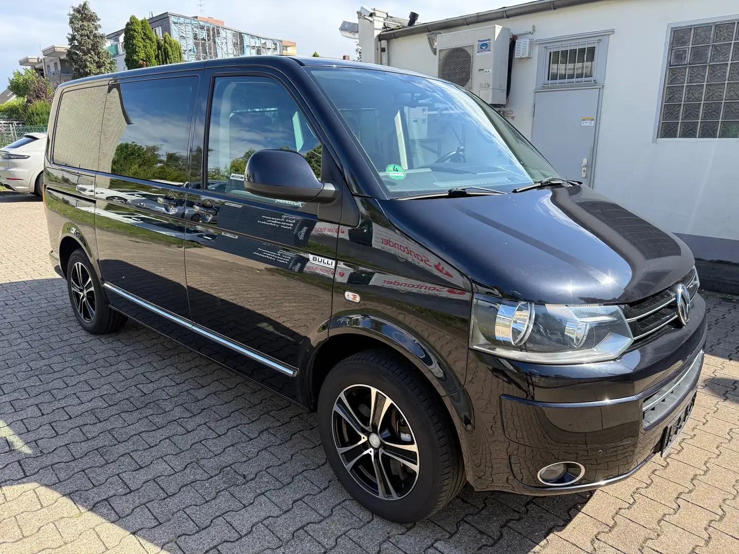 Volkswagen T5 Multivan Highline 2.0 TDI*Kamera*7 Sitzer Schwarz - 2
